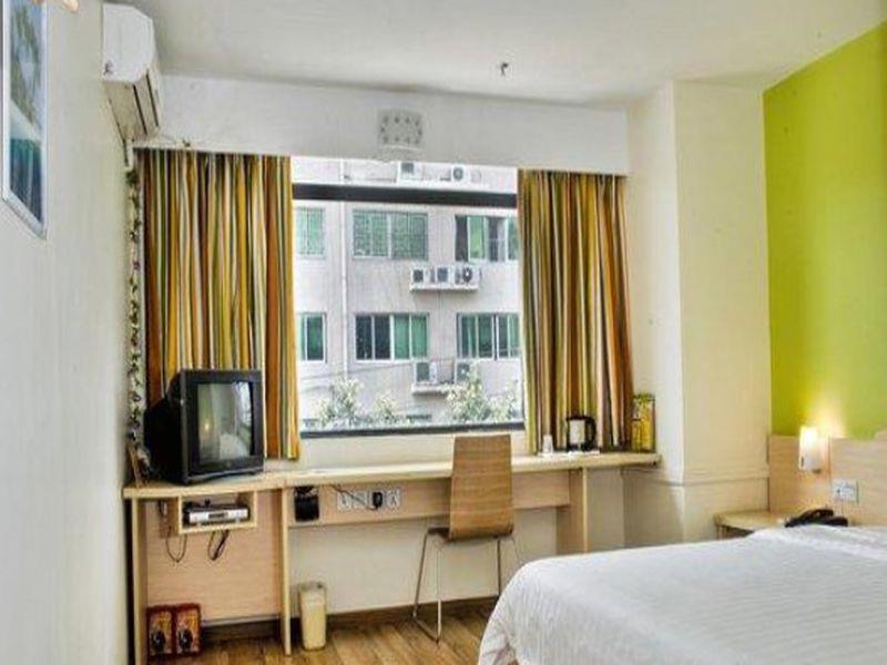 7 Days Inn Fuzhou Gandong Avenue Passenger Station Fuzhou (Jiangxi) Exterior foto